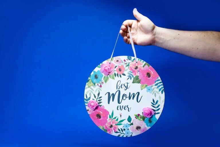 une décoration circulaire qui parle des mamans
